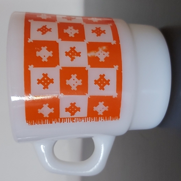 Vintage Fire King Anchor Hocking Orange Pattern Mug - Picture 4 of 7